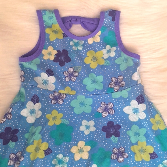 Peanut & Ollie 2T Girls Blue Floral Summer Dress - Picture 2 of 5